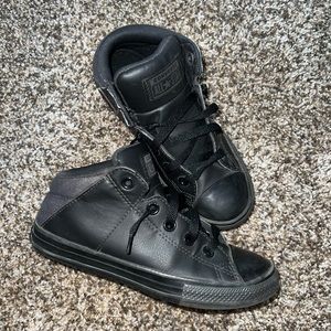 Converse Chuck Taylor Axel Boys shoes